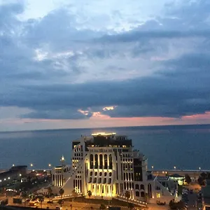 Black Sea Side Апартаменты Батуми