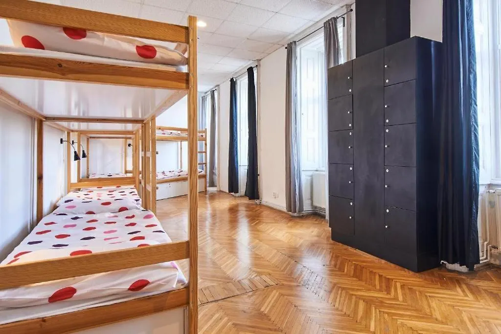 Апартаменты B3 Hostel Будапешт
