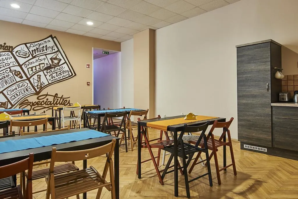 B3 Hostel Будапешт Венгрия